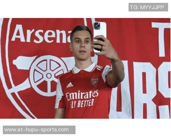 镜报：特罗萨德续约后提高了薪资；洛孔加转会费仅26万英镑